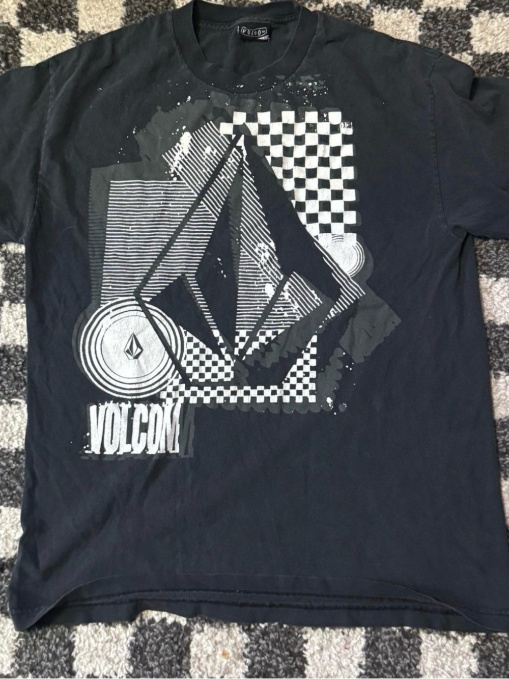 Vintage Y2K Volcom Black Tee with White & Gray Geometric Graphic